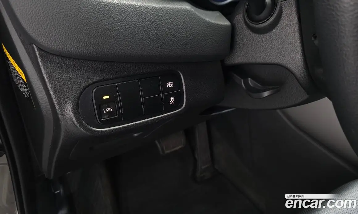 Kia Carens 2013 2.0 автомат (гидро), фото 14 Kia Carens 2013 2.0 автомат (гидро), фото 14