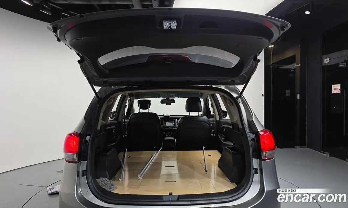 Kia Carens 2013 2.0 автомат (гидро), фото 20 Kia Carens 2013 2.0 автомат (гидро), фото 20