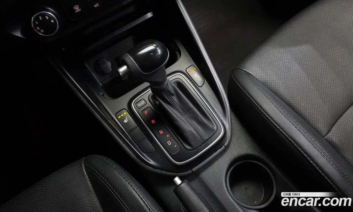 Kia Carens 2013 2.0 автомат (гидро), фото 9 Kia Carens 2013 2.0 автомат (гидро), фото 9
