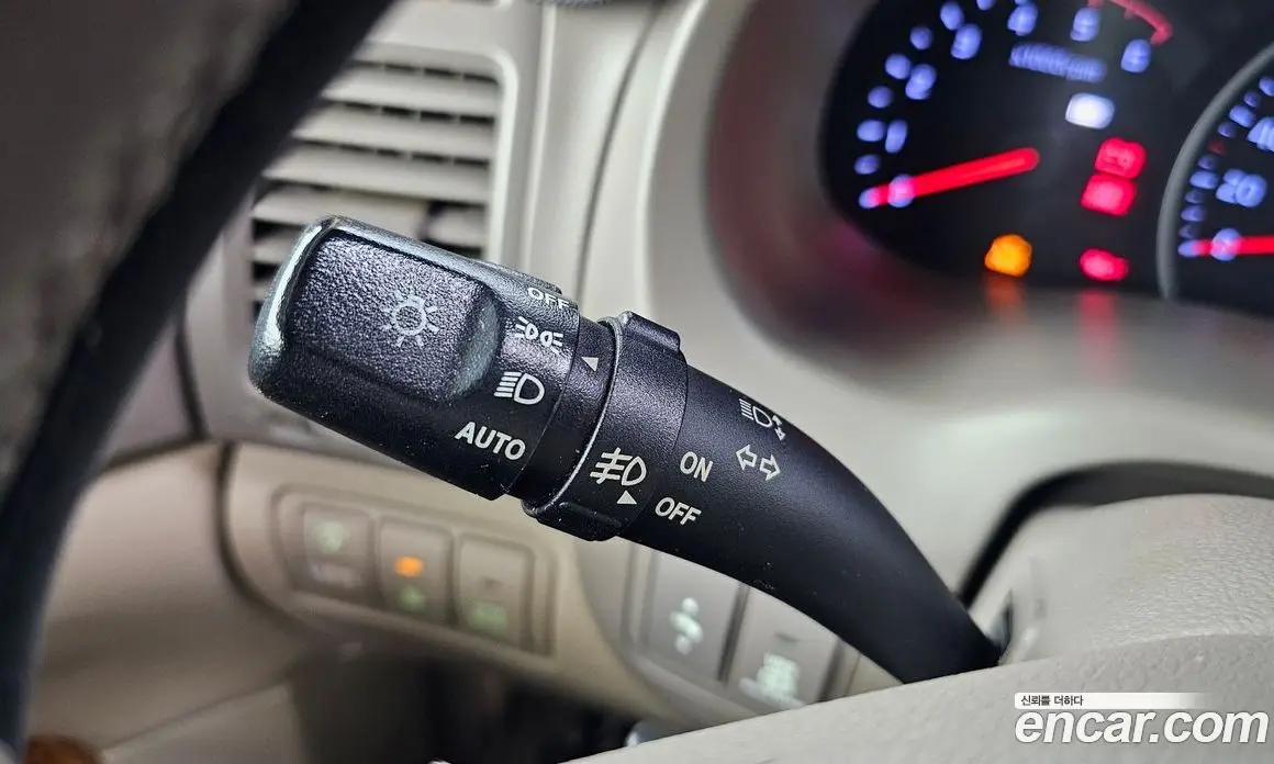 Kia Carnival 2013 2.2 автомат (гидро), фото 14 Kia Carnival 2013 2.2 автомат (гидро), фото 14