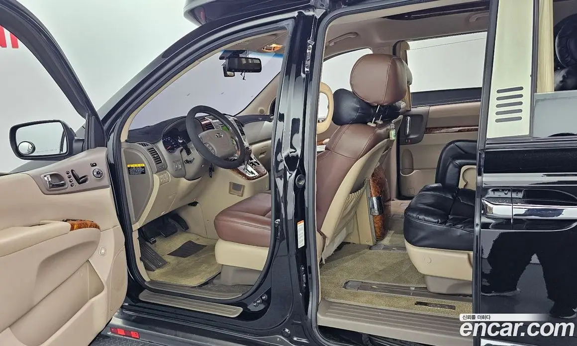 Kia Carnival 2013 2.2 автомат (гидро), фото 18 Kia Carnival 2013 2.2 автомат (гидро), фото 18