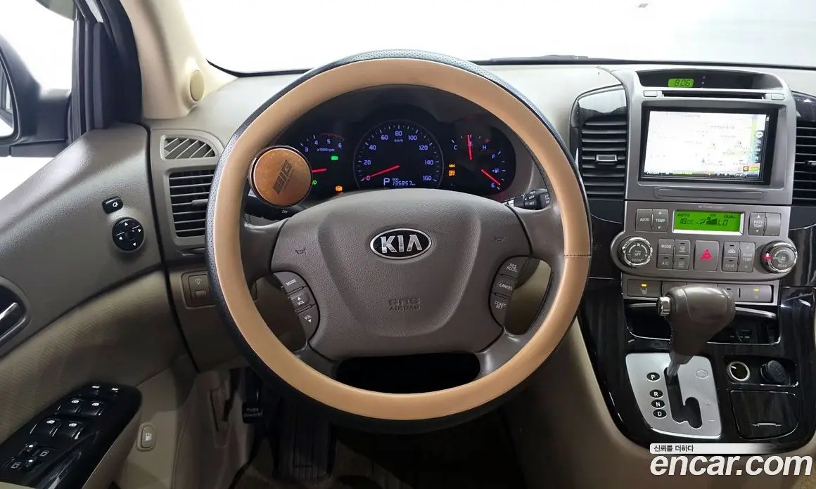 Kia Carnival 2014 2.2 автомат (гидро), фото 13