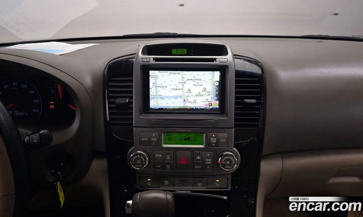 Kia Carnival 2014 2.2 автомат (гидро), фото 14