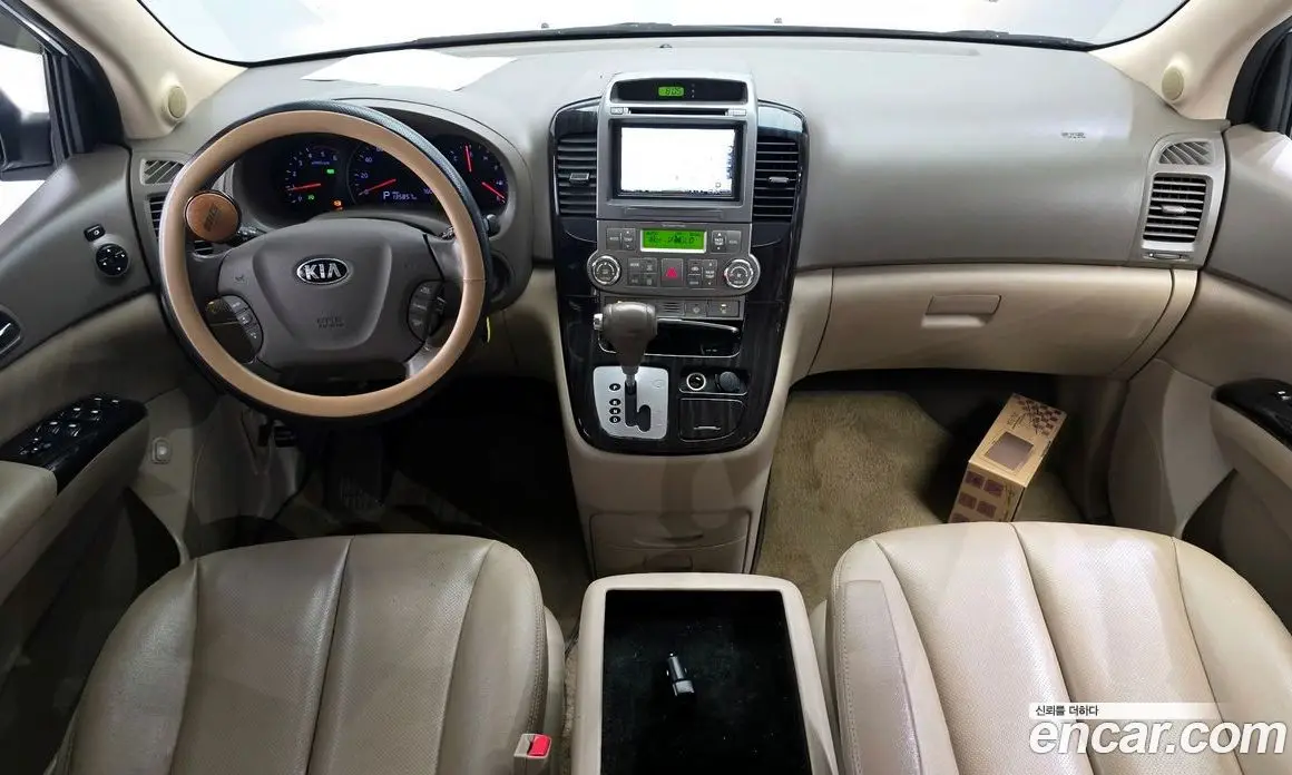 Kia Carnival 2014 2.2 автомат (гидро), фото 7