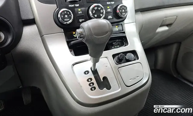 Kia Carnival 2014 2.2 автомат (гидро), миниатюра 12
