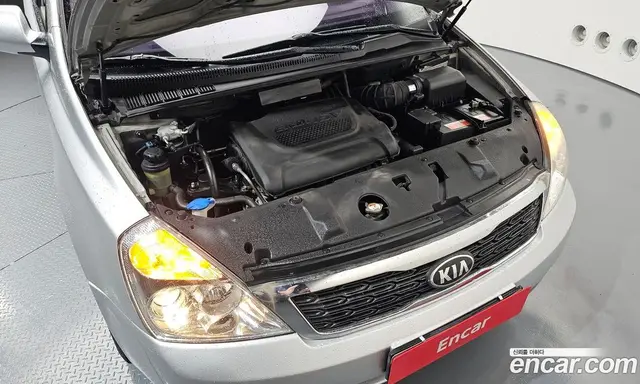 Kia Carnival 2014 2.2 автомат (гидро), миниатюра 6 Kia Carnival 2014 2.2 автомат (гидро), миниатюра 6