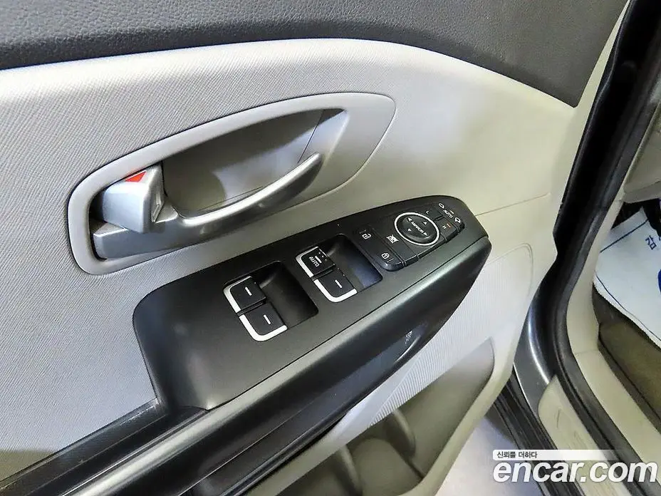 Kia Carnival 2014 2.2 автомат (гидро), фото 14