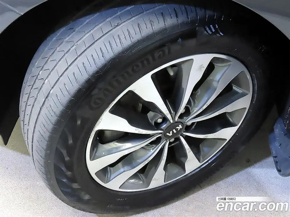 Kia Carnival 2014 2.2 автомат (гидро), фото 20