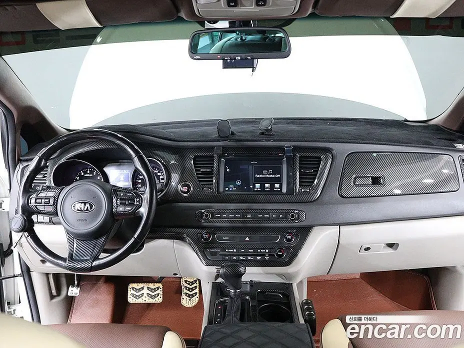 Kia Carnival 2015 3.3 автомат (гидро), фото 13