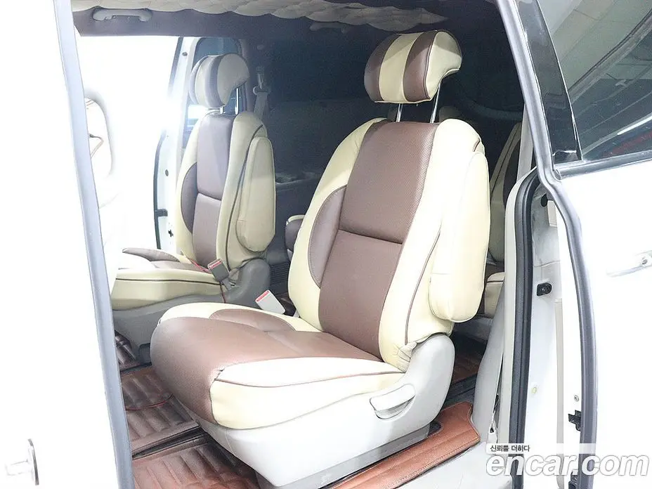 Kia Carnival 2015 3.3 автомат (гидро), фото 15