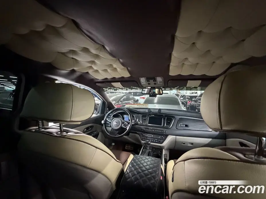Kia Carnival 2015 3.3 автомат (гидро), фото 6