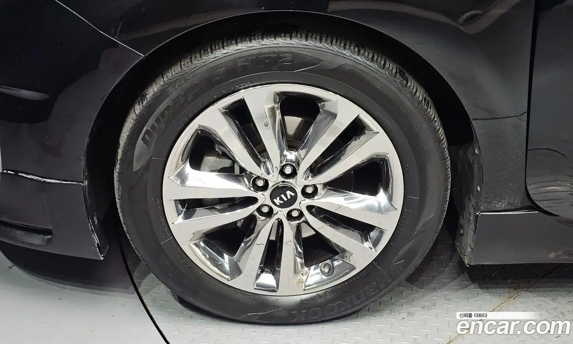 Kia Carnival 2015 2.2 автомат (гидро), фото 5 Kia Carnival 2015 2.2 автомат (гидро), фото 5