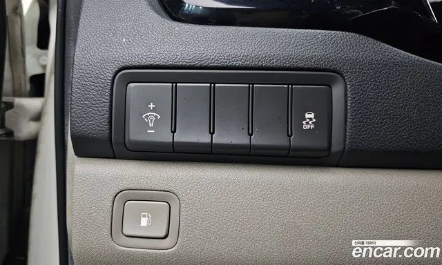 Kia Carnival 2015 2.2 автомат (гидро), миниатюра 12