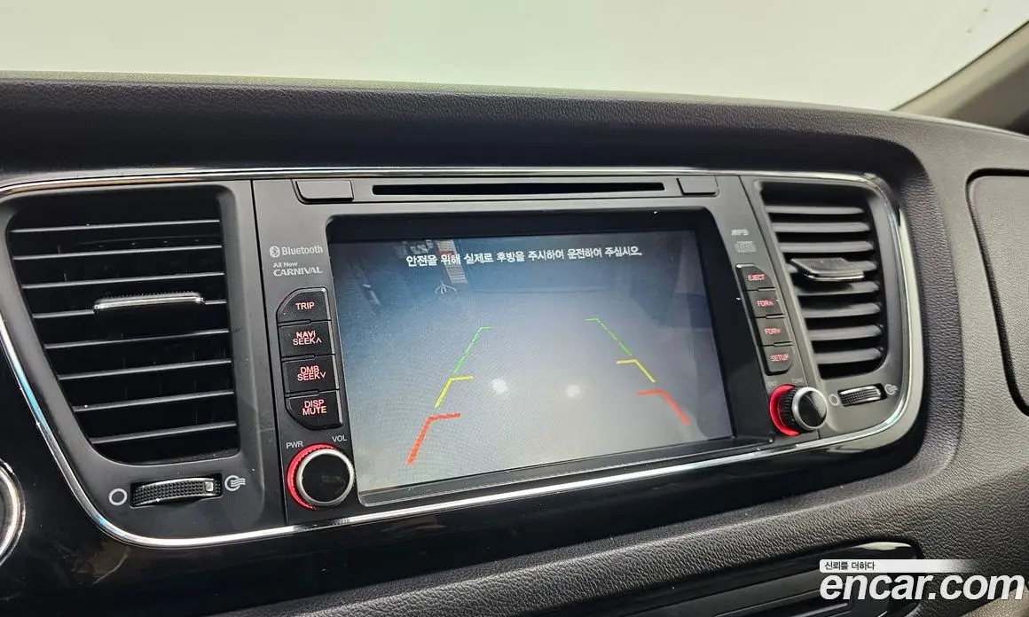 Kia Carnival 2015 2.2 автомат (гидро), фото 16