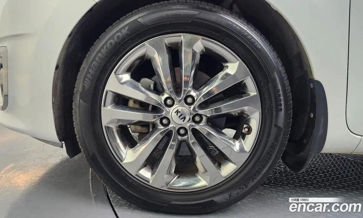 Kia Carnival 2015 2.2 автомат (гидро), фото 5