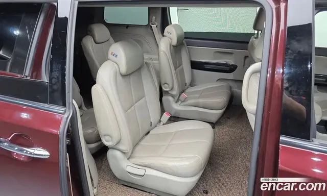 Kia Carnival 2015 2.2 автомат (гидро), миниатюра 12