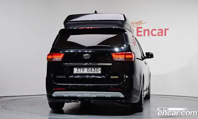 Kia Carnival 2016 3.3 автомат (гидро), миниатюра 4 Kia Carnival 2016 3.3 автомат (гидро), миниатюра 4