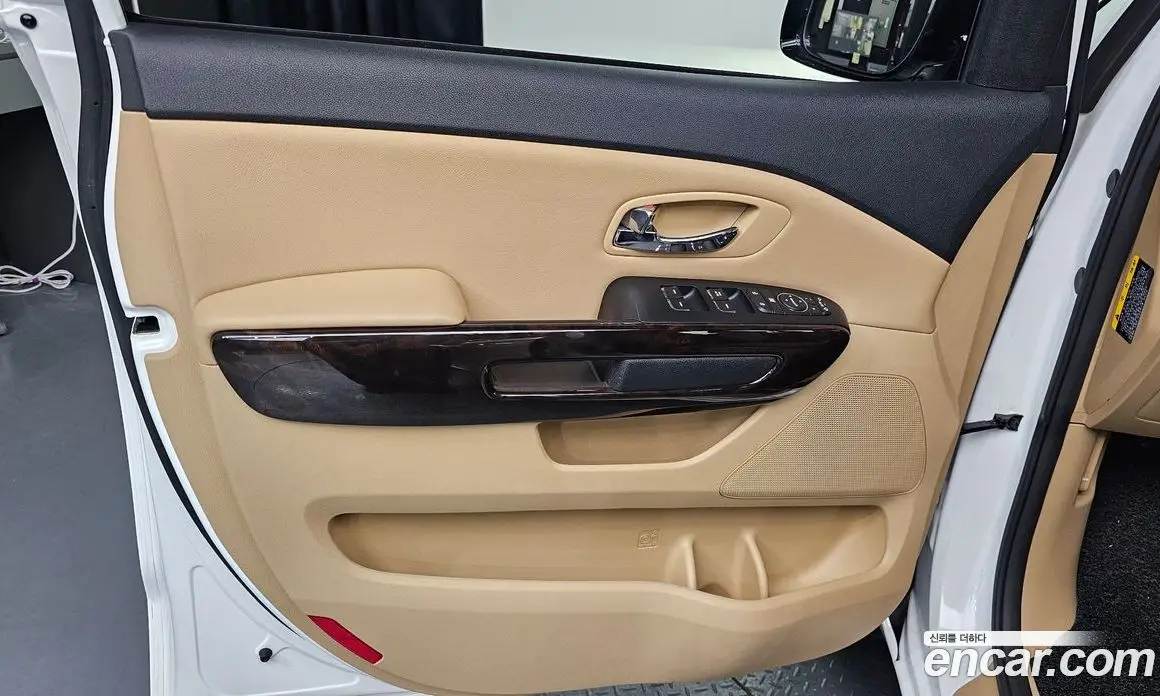 Kia Carnival 2018 2.2 автомат (гидро), фото 14
