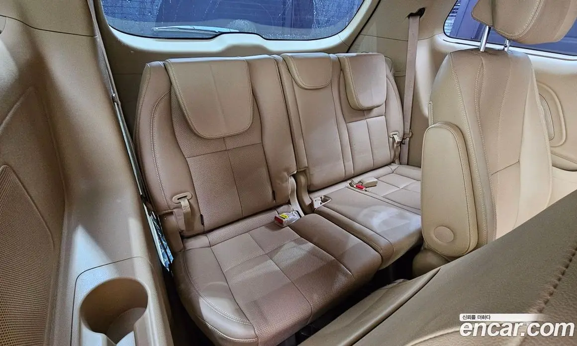 Kia Carnival 2018 2.2 автомат (гидро), фото 18