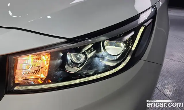 Kia Carnival 2018 2.2 автомат (гидро), миниатюра 8