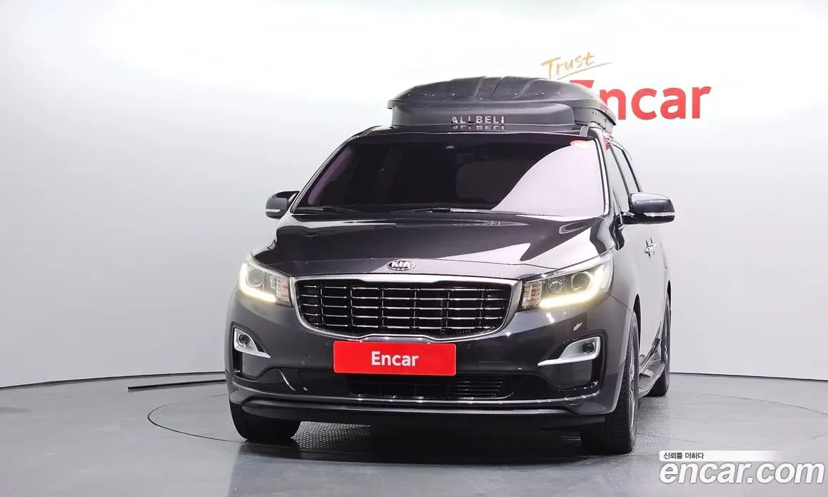 Kia Carnival 2018 2.2 автомат (гидро), фото 3 Kia Carnival 2018 2.2 автомат (гидро), фото 3