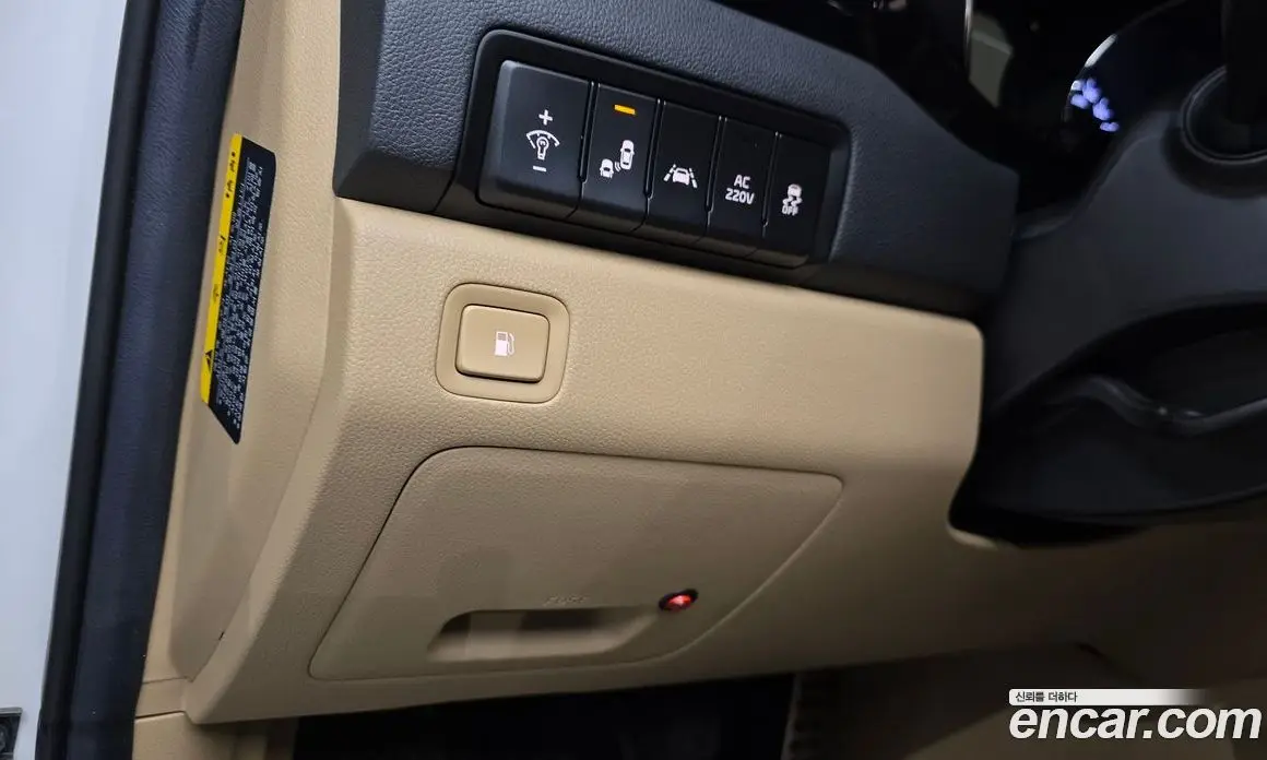 Kia Carnival 2018 2.2 автомат (гидро), фото 16