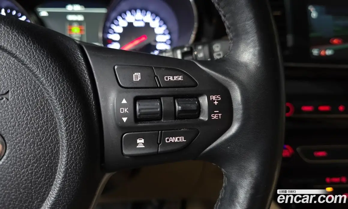 Kia Carnival 2018 2.2 автомат (гидро), фото 17