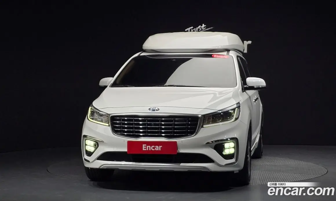 Kia Carnival 2018 2.2 автомат (гидро), фото 3