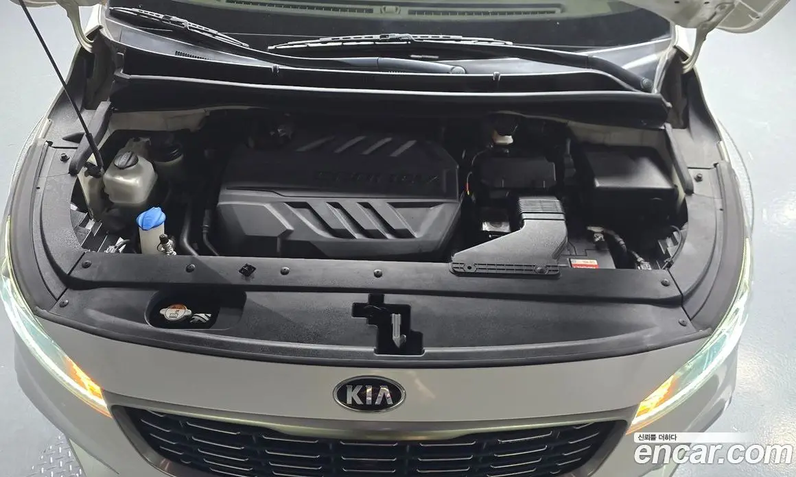 Kia Carnival 2018 2.2 автомат (гидро), фото 6