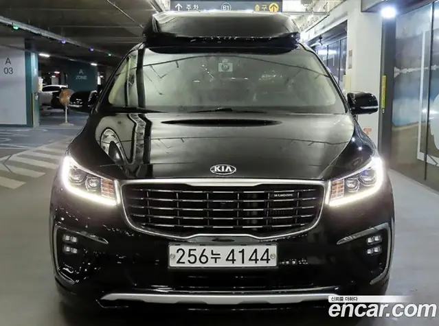 Kia Carnival 2019 2.2 автомат (гидро), миниатюра 2 Kia Carnival 2019 2.2 автомат (гидро), миниатюра 2