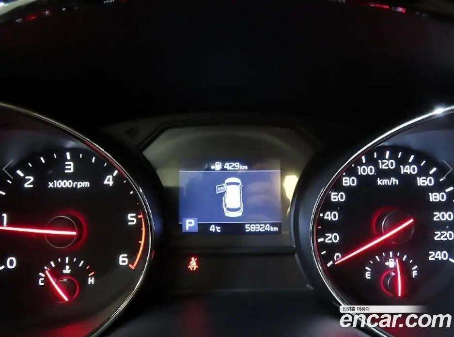 Kia Carnival 2019 2.2 автомат (гидро), фото 9 Kia Carnival 2019 2.2 автомат (гидро), фото 9
