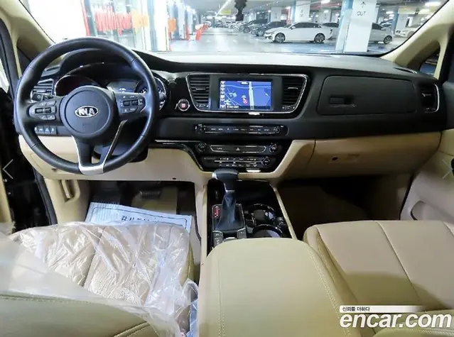 Kia Carnival 2019 2.2 автомат (гидро), миниатюра 10 Kia Carnival 2019 2.2 автомат (гидро), миниатюра 10