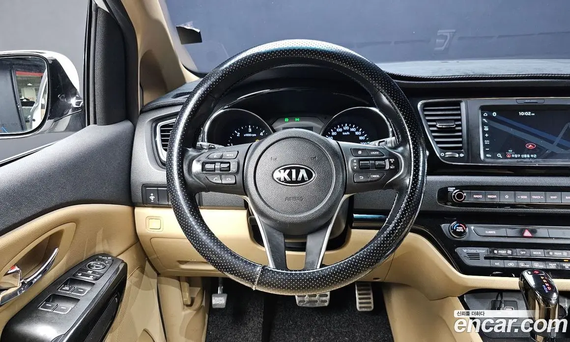 Kia Carnival 2019 2.2 автомат (гидро), фото 19 Kia Carnival 2019 2.2 автомат (гидро), фото 19