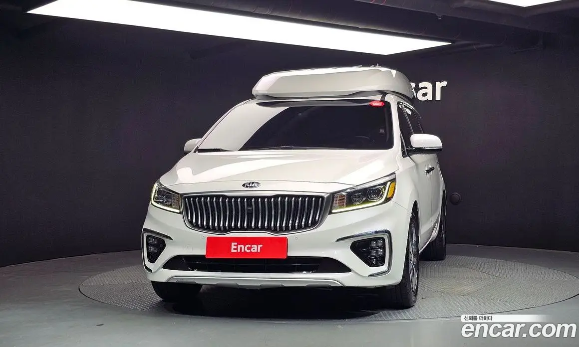 Kia Carnival 2019 2.2 автомат (гидро), фото 3 Kia Carnival 2019 2.2 автомат (гидро), фото 3