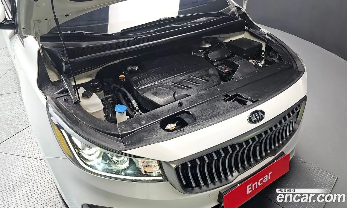 Kia Carnival 2019 2.2 автомат (гидро), фото 6 Kia Carnival 2019 2.2 автомат (гидро), фото 6
