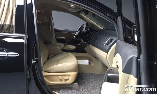 Kia Carnival 2019 3.3 автомат (гидро), миниатюра 11