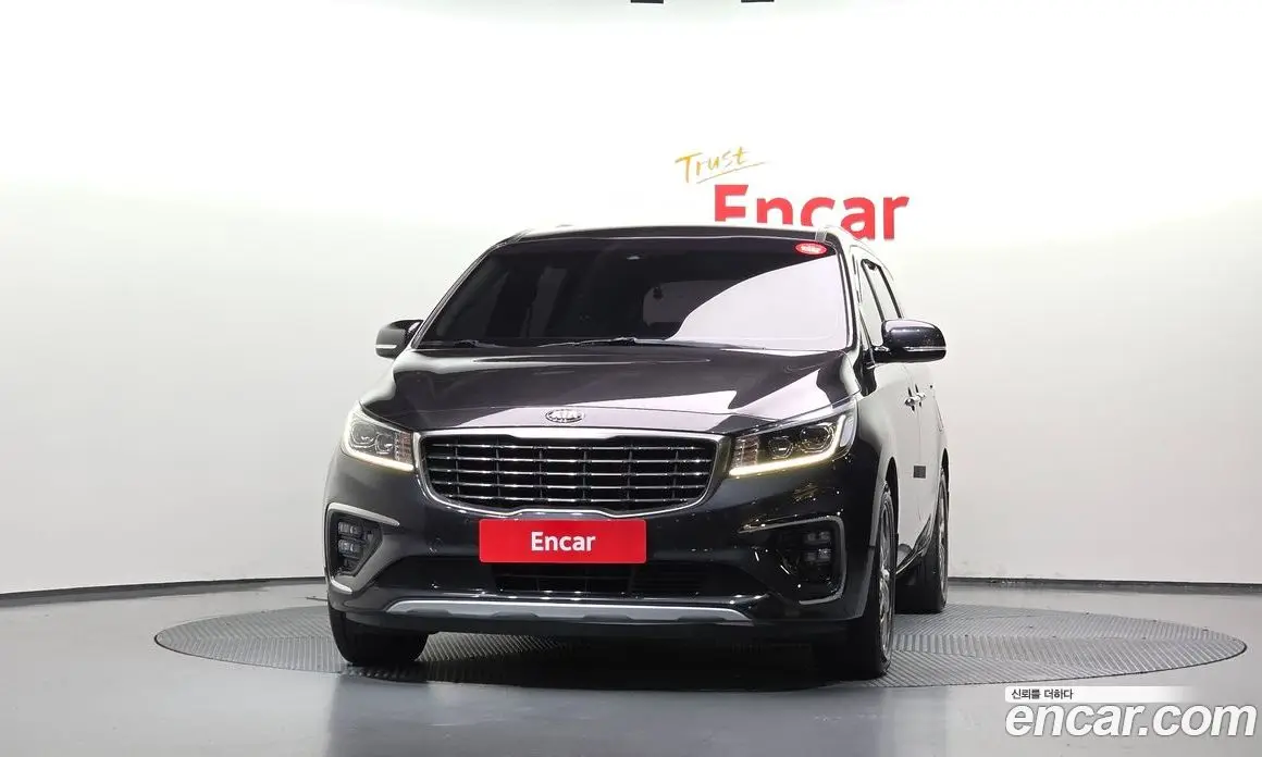 Kia Carnival 2020 2.2 автомат (гидро), фото 3