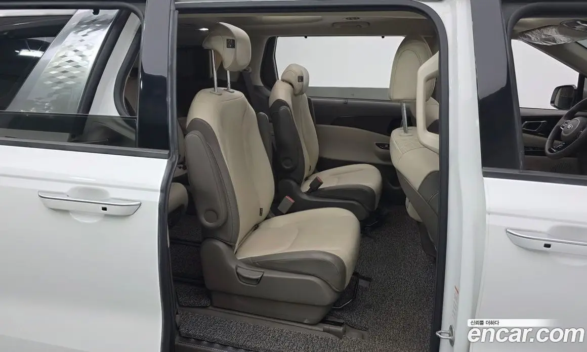 Kia Carnival 2020 2.2 автомат (гидро), фото 11 Kia Carnival 2020 2.2 автомат (гидро), фото 11