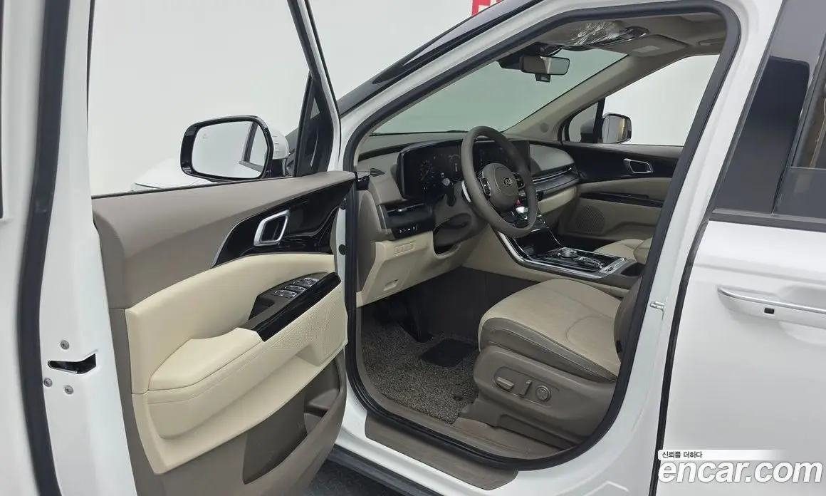 Kia Carnival 2020 2.2 автомат (гидро), фото 10 Kia Carnival 2020 2.2 автомат (гидро), фото 10