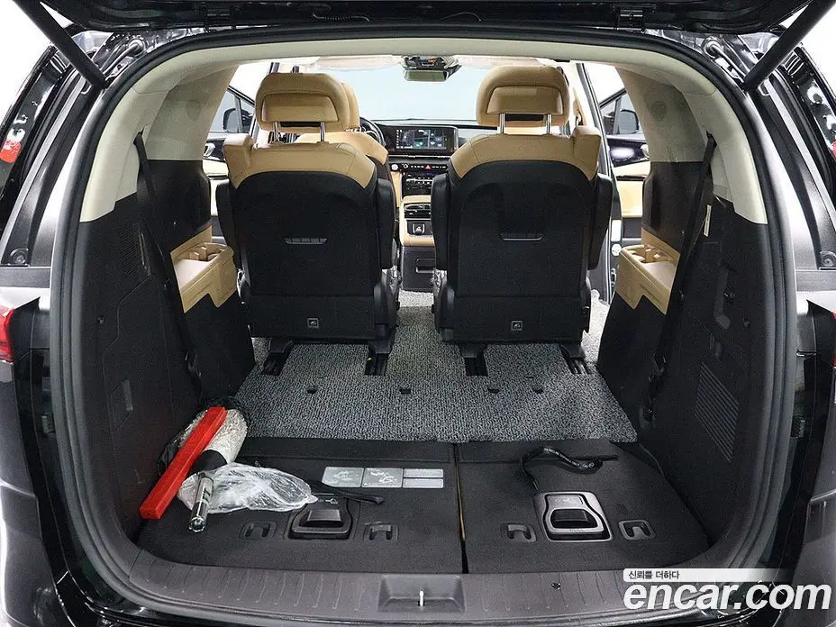 Kia Carnival 2021 2.2 автомат (гидро), фото 20