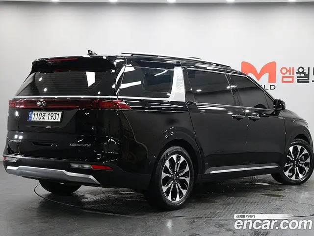 Kia Carnival 2021 2.2 автомат (гидро), миниатюра 4