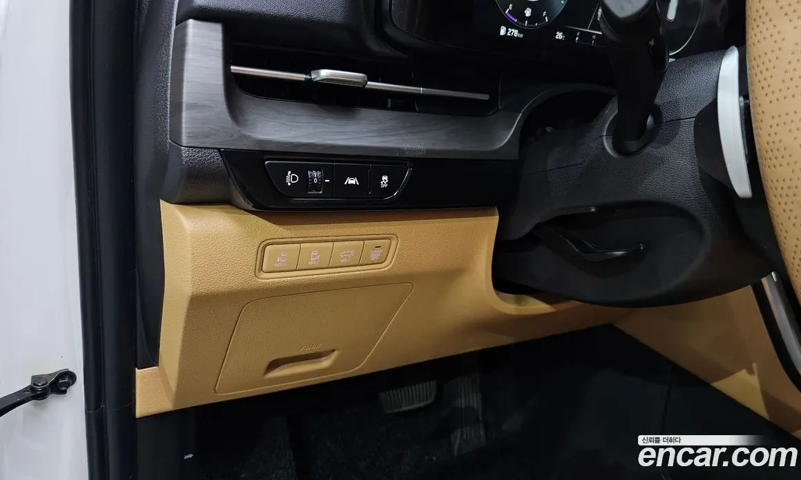 Kia Carnival 2021 2.2 автомат (гидро), фото 16