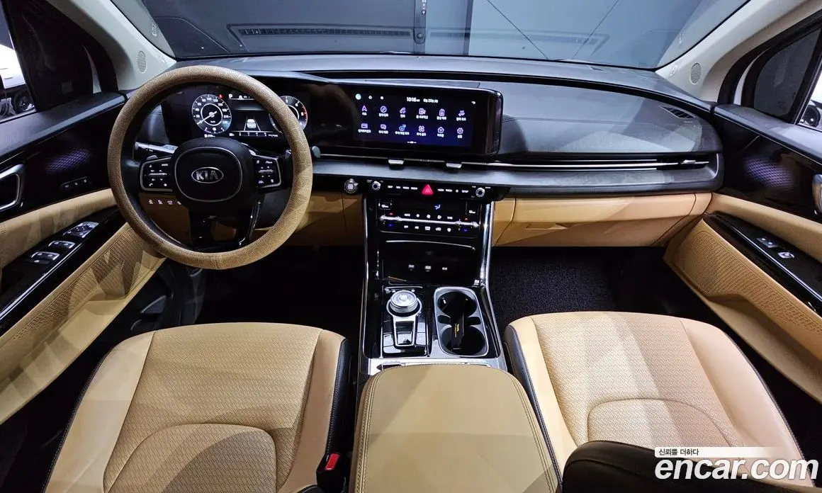 Kia Carnival 2021 2.2 автомат (гидро), фото 7