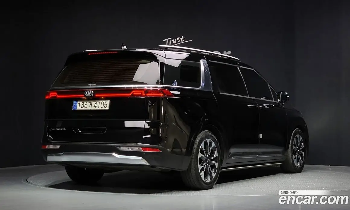 Kia Carnival 2021 3.5 автомат (гидро), фото 2 Kia Carnival 2021 3.5 автомат (гидро), фото 2