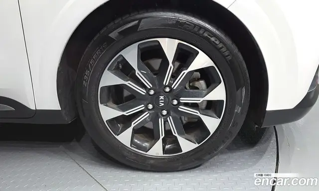 Kia Carnival 2021 2.2 автомат (гидро), миниатюра 7
