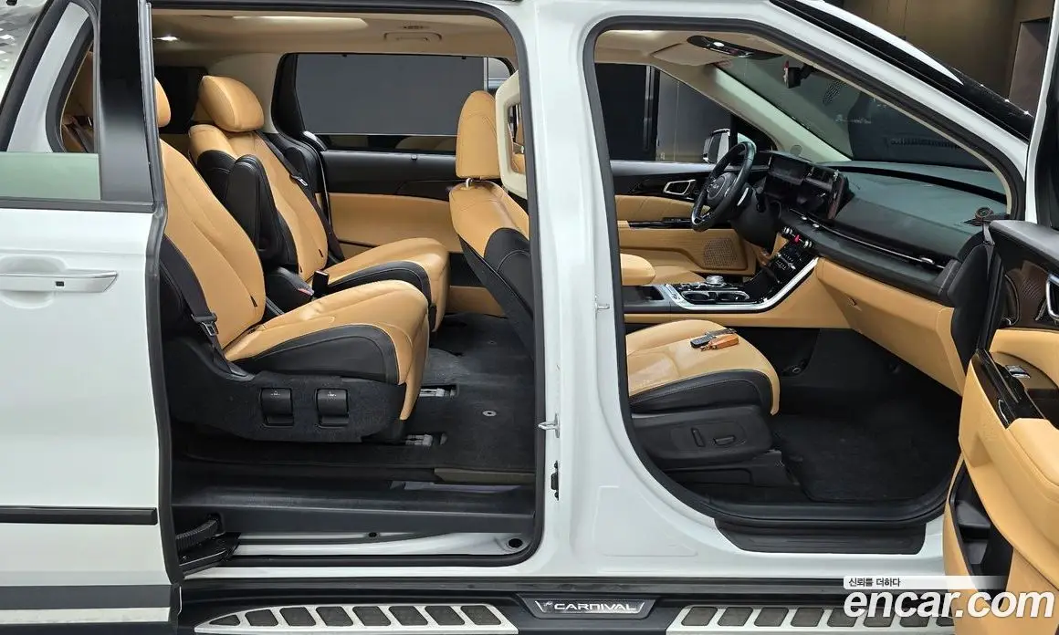 Kia Carnival 2022 2.2 автомат (гидро), фото 10