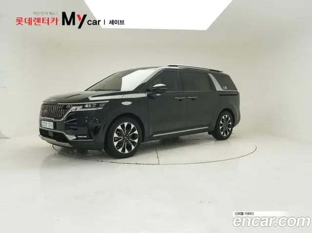 Kia Carnival, 2023, 67 167 км