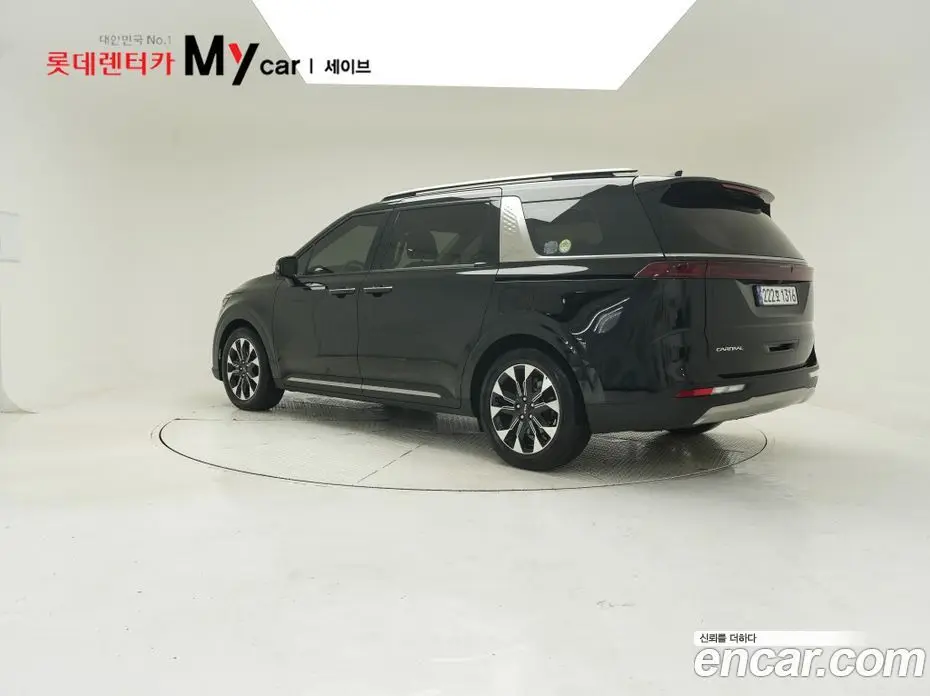 Kia Carnival 2023 2.2 автомат (гидро), фото 3