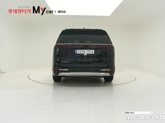 Kia Carnival 2023 2.2 автомат (гидро), миниатюра 4