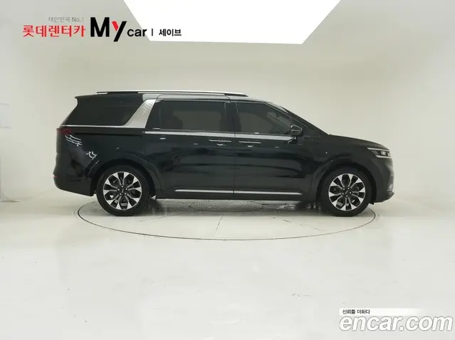 Kia Carnival 2023 2.2 автомат (гидро), миниатюра 6